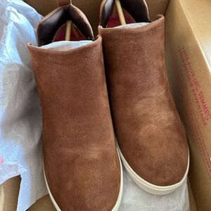 Brown wedge sneakers